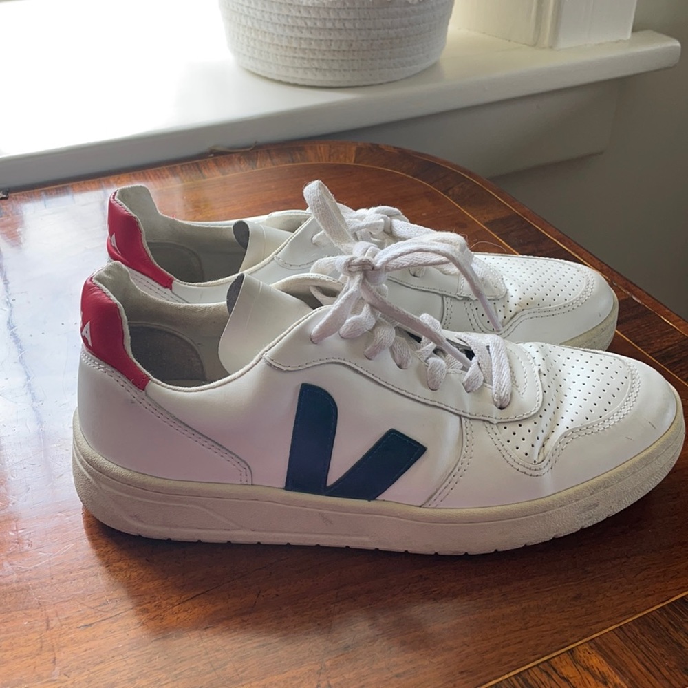 Veja Sneakers size 39